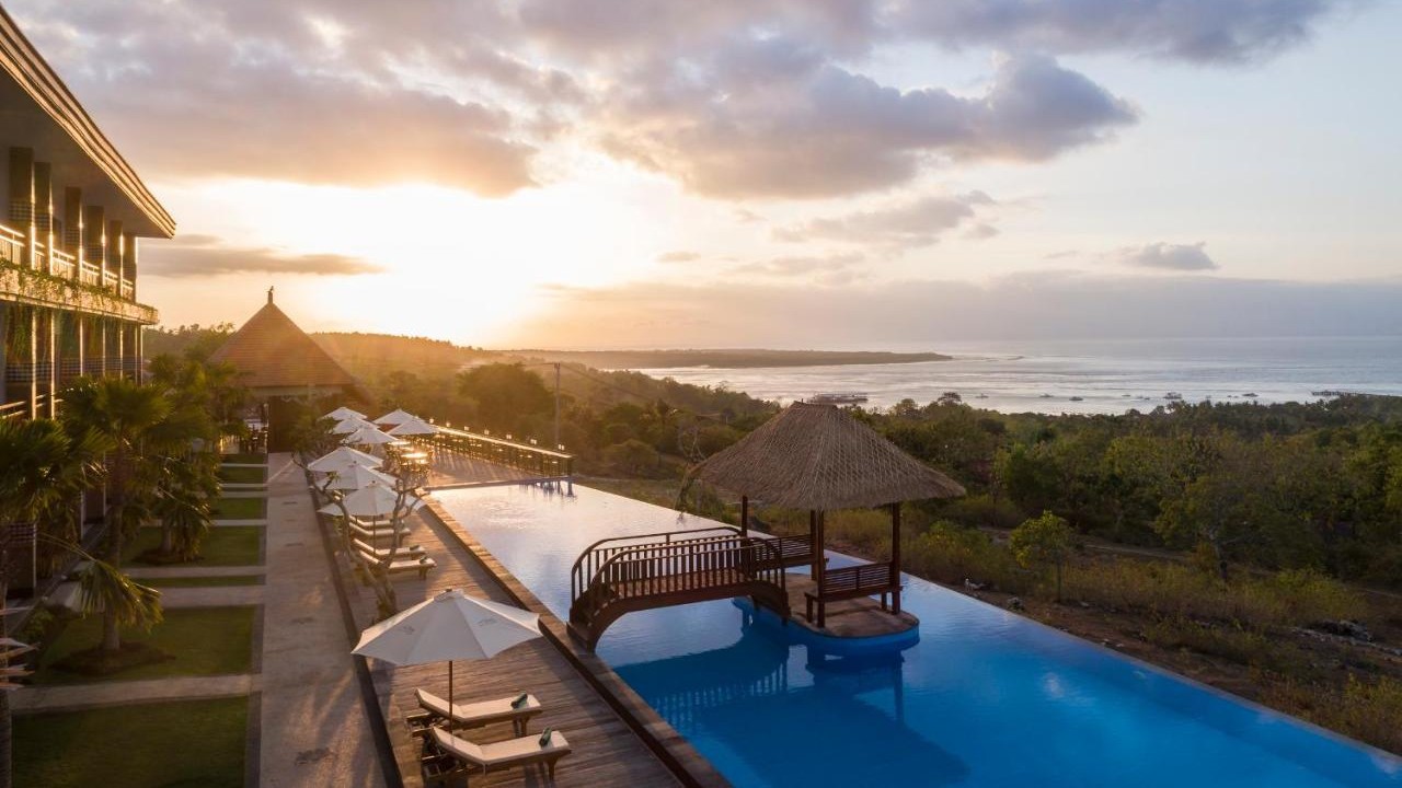 Semabu Hills Nusa Penida X Ekajaya Fast Boat (For 2 Pax)